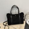 Bolso de mano de alta gama esmerilado, nuevo bolso de hombro para trabajo, combinable con todo, otoño e invierno 2024