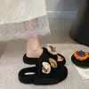 Pantuflas peludas de punta abierta, pantuflas de algodón de una tira para interior, pantuflas lindas de dibujos animados de gato de peluche con suela gruesa para uso en casa en otoño e invierno