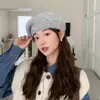 Boina de Lã Estilo Preguiçoso para Mulheres Outono e Inverno 2024 Novo Estilo Circunferência da Cabeça Grande Mostrando o Rosto Pequeno Elástico Tricô Chapéu de Pintor