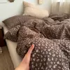 Estampa floral vintage, tecido de algodão lavado, conjunto de cama de quatro peças para uso doméstico, tamanho de solteiro ou casal, adequado para dormitórios estudantis, conjunto de três peças