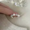 Anillo elegante con acabado cepillado para mujer, versátil para apilar, anillo de lujo ligero exquisito estilo ins, popular en Xiaohongshu, anillo de moda para el dedo índice