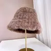 Gorro de Pescador Tejido de Felpa con Líneas Irregulares para Mujer, Invierno, Versátil, Casual, Cálido, Gorro Tipo Cubeta, Gorro Cálido para Exteriores con Protección para los Oídos