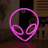 Fornecimento direto internacional da Amazon luzes de modelagem de LED neon planeta alienígena raio amor borboleta novo