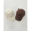 Gorra de Béisbol Bordada de Zorro de Dibujos Animados Linda para Mujer, Nueva Gorra de Béisbol de Top Suave para Parejas Primavera/Verano 2026 Que Hace que la Cara se Vea Más Pequeña