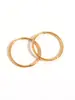 Moda Europea y Americana Pendientes Sencillos de Nicho Personalizados Acero Inoxidable Chapado en Oro de 18K Diámetro de Alambre de 2 mm Pendientes Básicos para Mujer