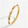 Pulseira de Aço Titânio para Mulheres, Luxo Leve e Sensação de Alta Qualidade, Venda Exclusiva Transfronteiriça, Cravejada com Diamantes, Não Desbota, Pulseira de Ouro 18K Atacado