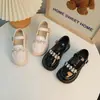 Zapatos de Piel para Niñas 2024 Hebilla de Perla Zapatos de Princesa Estilo Coreano de Moda Simples Versátiles Zapatos de Rendimiento para Niñas Mayores
