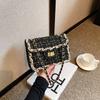 Moda Casual Feminina Outono 2026 Nova Bolsa de Axila, Simples e Estilosa Bolsa Quadrada Pequena de Ombro Único Transversal Estilo Chanel