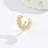 Cuffs Geométricos de Circonita Retro Europeos y Americanos Exagerados de Alta Gama Personalidad Lujo Ligero Nicho Pendientes Venta al por Mayor