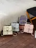 Mochila Feminina de Renda Fashion 2026 Nova Versátil e Bonita Pequena Bolsa Escolar de Alto Valor Leve Luxo Bolsa Transversal