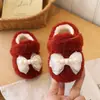 Chanclas de Alto Valor para Mujer 2026 Otoño/Invierno Nuevo Estilo Moda Versátil Más Terciopelo Fondo Plano Suela Suave Antideslizantes Pantuflas para Mujer