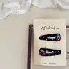 Grampo de cabelo infantil com design de bolinhas onduladas preto e branco e flor de cerejeira, presilha lateral, clip BB