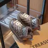 Zapatos para Niños Niños Zapatos Grandes de Algodón Invierno 2026 Nuevo Estilo Niños Felpa Plus Cálidos Botas de Nieve Niños Impermeables Antideslizantes Botas de Algodón