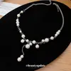 Collar de Perlas con Borlas de Lujo Ligero Francés para Mujer Moda de Diseño de Nicho Sentido de la Cadena de Clavícula Exquisito Versátil Collar de Tacto de Gama Alta