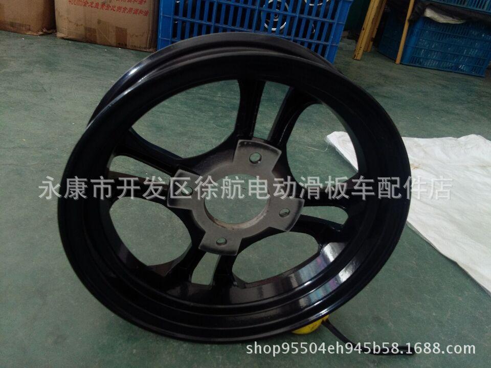 1E0FCAF649E4E4BD3ABA8604C28B5F