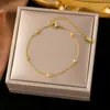 Pulseira de Aço Titânio de Alta Qualidade Que Não Desbota Leve Luxo Versátil Estilo Ins Banhada a Ouro 18K Joia de Mão Exquisita de Ponta