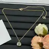 Collar de Moda Nuevo Estilo Chanel Primavera Temprana 2025 Lujo Ligero, Versión de Alta Gama Doble C de Chanel, Collar de Cobre Chapado en Oro, Lujo Ligero