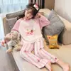 Ropa de casa de algodón de manga larga para niños para primavera y otoño, adecuada para niños mayores, niñas y niños, con diseños lindos para combinar padre e hijo, y un conjunto de pijama