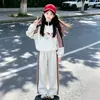 Conjunto casual de dos piezas para niña para primavera y otoño, versátil y cómodo para el uso diario