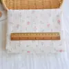 Tela Jacquard Rayada de Algodón Puro con Pequeños Patrones Florales de Japón y Corea, Adecuada para Ropa Infantil, Cortinas, Vestidos y Proyectos DIY