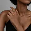 Anillo de Onda de Doble Capa Estilo Ins Europeo y Americano, Chapado en Cobre con Oro de 14K, Versátil para el Trabajo Diario, Anillo de Mujer con Circonita Microincrustada, Suministro al por Mayor