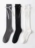 Meias Listradas de Tricô com Laço Estilo Coreano para Meninas Primavera e Outono Estilo Ballet Fita de Seda Meias Lisas Estilosas Atacado