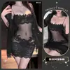 Lingerie Sexy com Renda de Tule e Design Vazado, Incluindo uma Camisola Bordada Solúvel em Água de Alta Durabilidade e uma Camisola de Dormir Justa