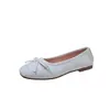 Sapatilhas com Laço para Mulheres 2026 Verão Novo Estilo de Fada Retro Bico Quadrado Baixo Mocassins de Solado Macio