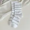 Meias Soltas Listradas Finas para Primavera e Verão para Mulheres, Moda Versátil Solta, Meias de Cano Médio Sem Costura com Borda Dobrada, Meias Casuais de Algodão, Meias para Gestantes