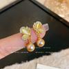 Aretes de Mariposa de Perla Color Champagne Elegantes de Lujo Ligero Estilo Francés Diseño Nicho Aretes de Ojo de Gato de Alta Gama Accesorios para Combinar con Todo