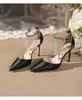 Zapatos Blancos de Tacón Alto para Mujer 2025 Nueva Llegada Tacón Fino Puntiagudos Cadena de Pedrería Zapatos de Boda con Vestido Zapatos de Novia