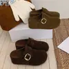 Sapatos de Couro Genuíno com Solado Espesso de 7cm para Aumento de Altura Oculto para Mulheres Baixas Sapatos Quentes de Algodão com Veludo Adicional Sapatos Birkenstock Chinelos de Dedo Fechado Mules