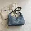 Acabamento fosco, grande capacidade, cor sólida, bolsa de ombro casual versátil para mulheres, com textura retrô, adequada para o uso diário e para ir ao trabalho, e apresentando um design único