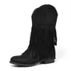 Botas de cowboy western populares europeias e americanas de camada dupla com franjas, botas de cano médio para mulheres, salto baixo grosso, antiderrapantes, de calçar, botas de montaria, sapatos femininos