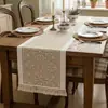 Caminho de Mesa, Estoque Disponível, Jacquard Ornamental Damasco de Poliéster com Franja de Borlas, Vários Designs Disponíveis para Sala de Jantar, Casamento, Festa e Decoração de Casa, Fornecimento Direto da Fábrica