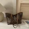 Cross2026 Bolso Nuevo para Mujer de Gran Capacidad Bolsa de Compras Bolso de Hombro Único de Alta Gama Bolso Tote de Mano a la Moda