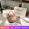 Una generación de explosiones oso grafitero bolsa barril 2022 nueva bandolera portátil bolsa cubo al por mayor