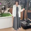 Vestido Negro Pequeño Hepburn con Efecto Fruncido, Vestido Negro de Tirantes Ajustado para Mujer, Estilo Francés para Primavera y Verano