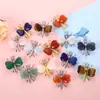 Fabricantes de origen adornos de mariposa de piedra natural corazón de mineral de cristal espécimen de libélula adornos manualidades sencillas al por mayor
