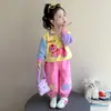 Conjunto de Dos Piezas Estilo Coreano para Niñas con Colores Contrastantes y Estampado de Gato, Nueva Llegada Primavera/Otoño 2026, Conjunto de Dos Piezas de Moda Elegante para Niñas
