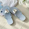Chanclas de Corazón de Amor de Moda para Mujer Verano Celebridad de Internet Ropa Exterior Informal Vacaciones en la Playa Sandalias de Suela Suave Antideslizantes