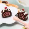 Rollo de piel de tigre de resina de imitación, pastel de fresa, accesorios de juego de comida, crema de pegamento para bricolaje, funda de teléfono móvil, tapón antipolvo, accesorios