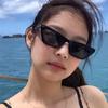 2020gm Nuevos Lentes Libro Rojo Pequeño estilo coreano Celebridad de Internet Mismo Estilo Gafas de Sol de Montura Pequeña Moda Gafas de Sol Personalizadas