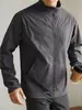 Serie Traveler Chaqueta Ligera de Primavera y Otoño con Cuello Alto de Sarga, Cortavientos y Protector Solar, Abrigo de Negocios para Viajes Diarios