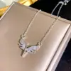 Colar de Zircônia Exquisita Micro-incrustada Versátil de Luxo Leve Europeu e Americano para Mulheres Corrente de Clavícula Simples Tendência Ins Celebridade da Internet Acessórios
