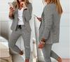 Nuevo traje informal de cuadros escoceses para mujer europea y americana de 2024, ajustado, con solapa y pantalones con cordones.