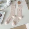 Calcetines de Verano de Malla Calada Transpirables para Mujer Estilo Ballet Color Sólido Media Caña Calcetines con Lazo Bordado Calcetines Apilados
