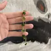 Pulsera de Trébol de Cuatro Hojas Nueva 2022 para Mujer Suerte Diseño de Nicho Sentido de Diseño Celebridad de Internet Blanco Imitación Calcedonia Verde Simple Transporte