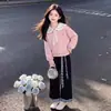 Estilo académico de moda tipo sal con color contrastante, cuello azul marino, dulce y lindo top a cuadros para niñas, pantalones de pierna ancha con empalme, conjunto de dos piezas