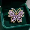 Broche de Mariposa con Pedrería de Colores Estilo de Corte Europeo y Americano Broche de Mariposa con Diamantes Tallados Huecos Accesorios para Ropa de Banquete Transfronterizo